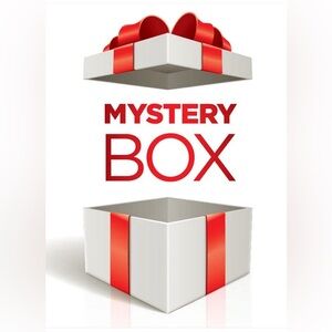 Mystery box! women’s size XL, variedad de colores! Top, bottom, dress,shoes…